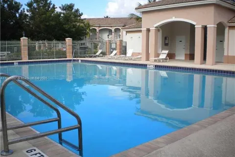 2931 SE 13th Rd # 38, Homestead FL 33035