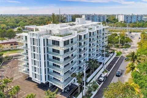 13800 Highland Dr # 608, North Miami Beach FL 33181