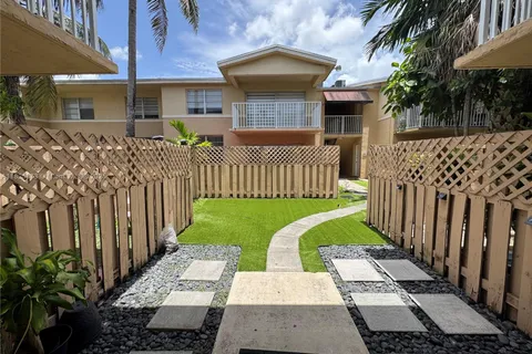 4440 NW 79th Ave # 2F, Doral FL 33166
