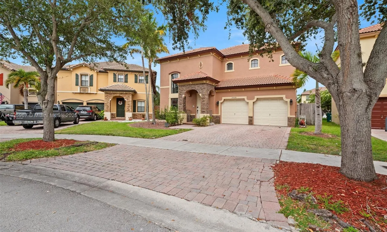 24326 SW 114th Path, Homestead FL 33032