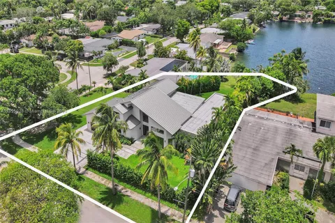 19651 NE 19th Pl, North Miami Beach FL 33179