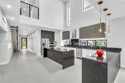 808 SW 9th St # A, Fort Lauderdale FL 33315