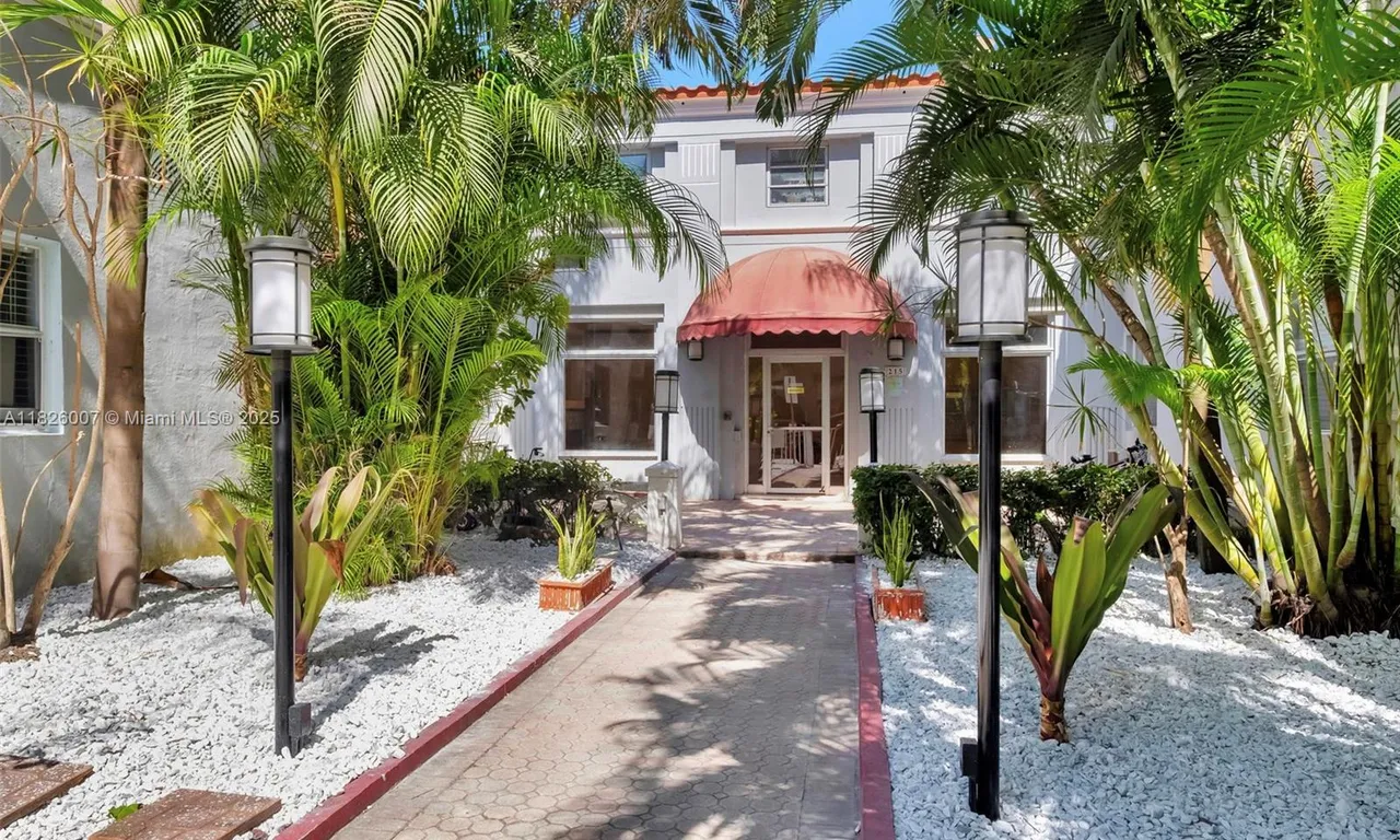 215 30th Street # 10, Miami Beach FL 33140
