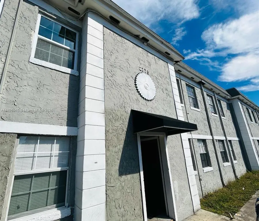 2775 L B Mcleod St. # B, Orlando FL 32805