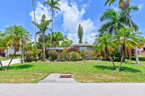 1799 SE 25th Ave, Fort Lauderdale FL 33316