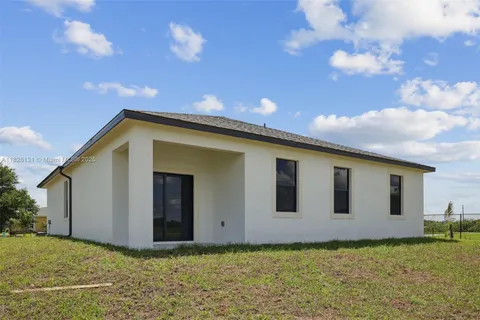 7007 Ramrod Cir, La Belle FL 33935