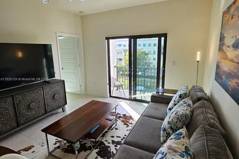 8301 NW 41st St # 402, Doral FL 33166