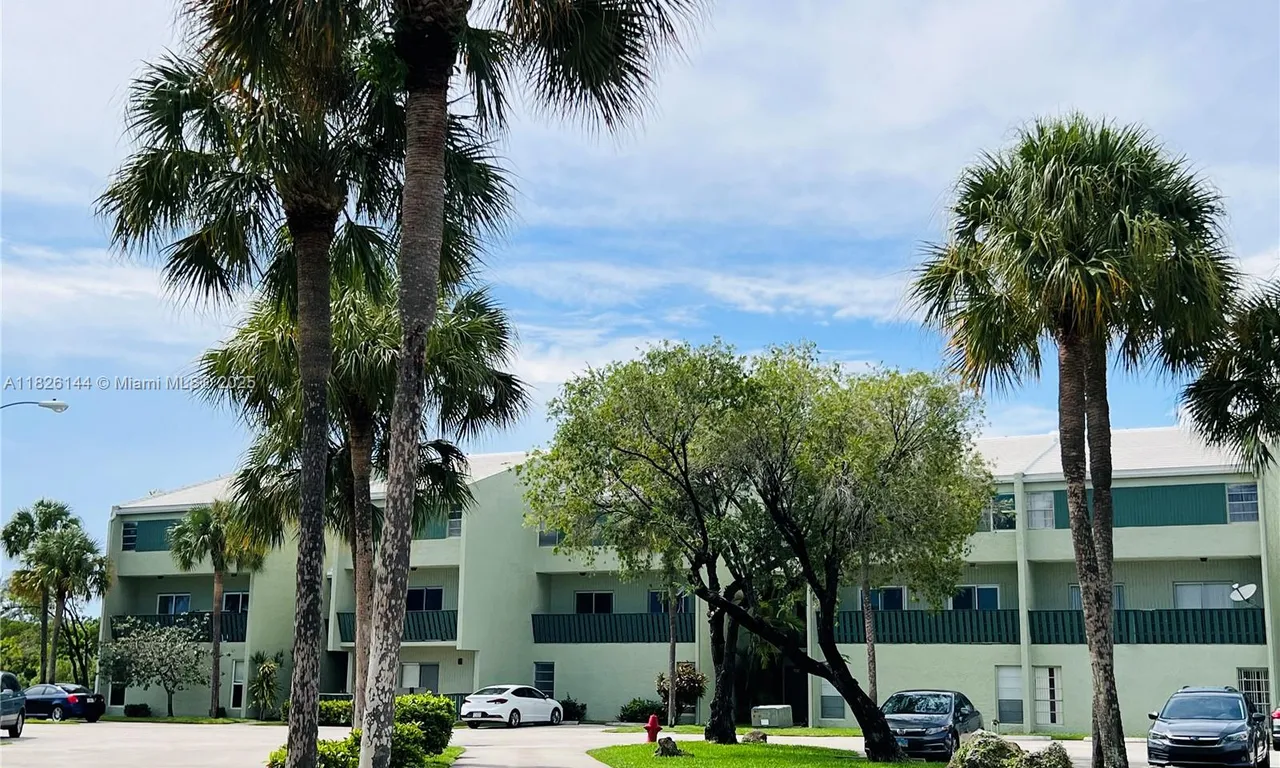 8917 NW 28th Dr # 51, Coral Springs FL 33065