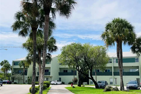 8917 NW 28th Dr # 51, Coral Springs FL 33065