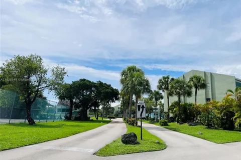 8917 NW 28th Dr # 51, Coral Springs FL 33065
