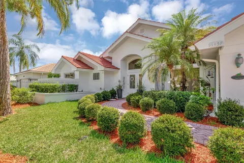 1137 SW Lighthouse Dr, Palm City FL 34990