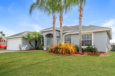 241 SW South Quick Cir, Port St. Lucie FL 34953