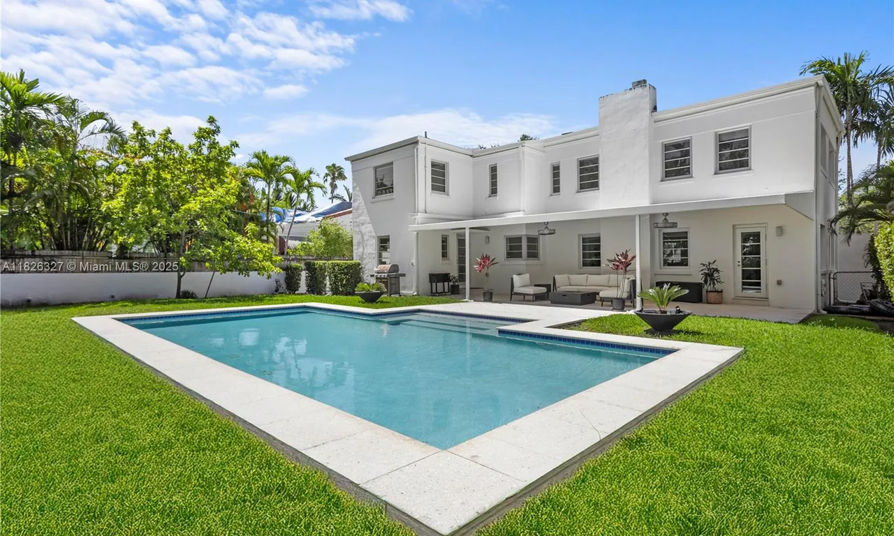 600 NE 55th Ter, Miami FL 33137