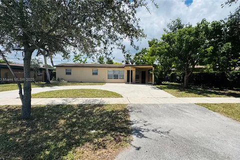 531 SW 38th Ter # A, Fort Lauderdale FL 33312