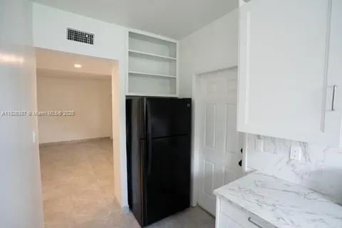 2717 NW 22nd Ct, Miami FL 33142