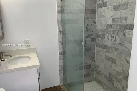535 NW 93rd St, Miami FL 33150