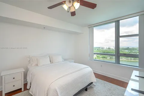 2641 N Flamingo Rd # 1603N, Sunrise FL 33323