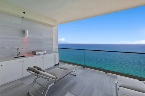 17901 Collins Ave # 3003, Sunny Isles Beach FL 33160