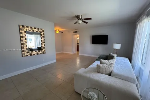 225 Main Blvd # 1D, Boynton Beach FL 33435