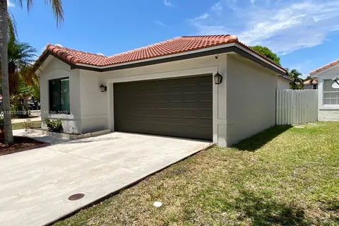 17673 SW 19th St, Miramar FL 33029