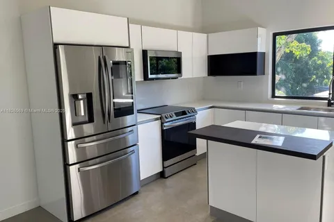 901 Estall St, Key Largo FL 33037