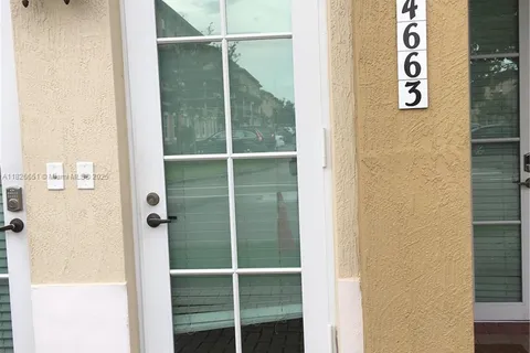 14663 SW 9th St # 1810, Pembroke Pines FL 33027