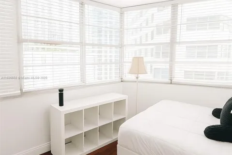 905 Brickell Bay Dr # 1022, Miami FL 33131