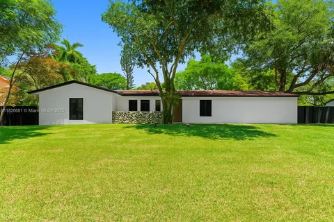 15202 SW 80th Ave, Palmetto Bay FL 33157