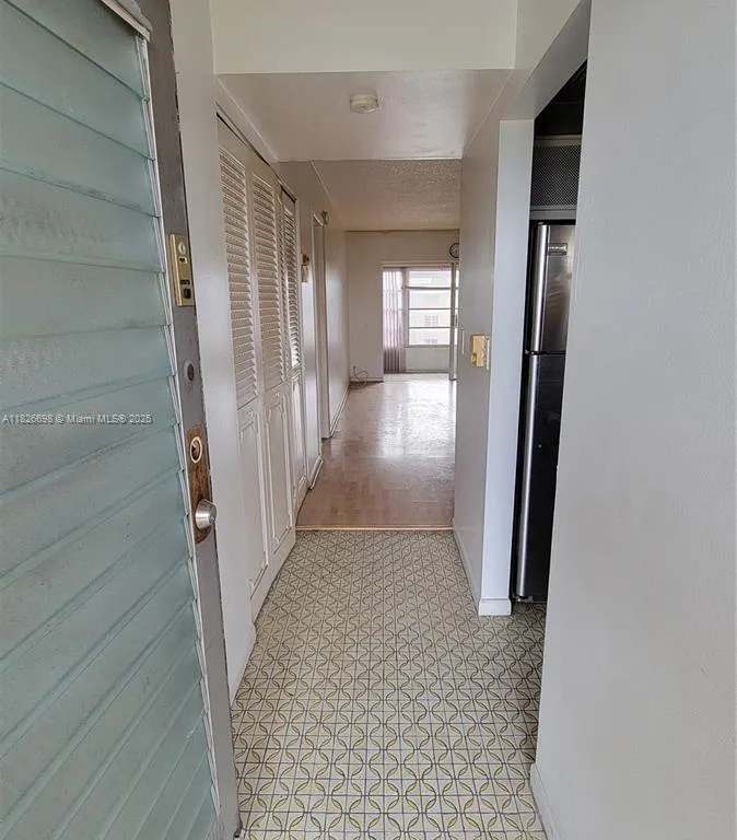 3091 NW 46th Ave # 406C, Lauderdale Lakes FL 33313