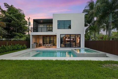 1132 SE 6th Ter, Fort Lauderdale FL 33316