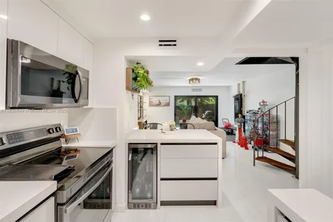 3214 W Trade Ave # 5, Miami FL 33133