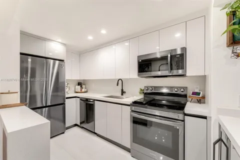 3214 W Trade Ave # 5, Miami FL 33133