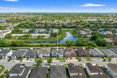 14812 SW 39th Ter, Miami FL 33185