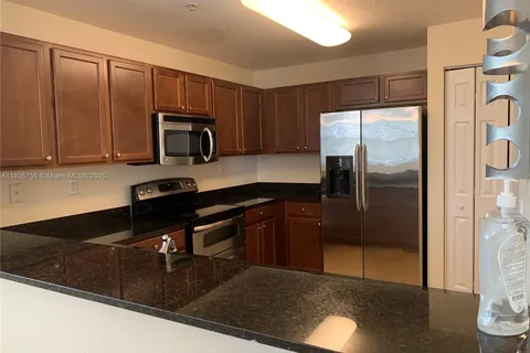 10800 NW 88th Ter # 109, Doral FL 33178