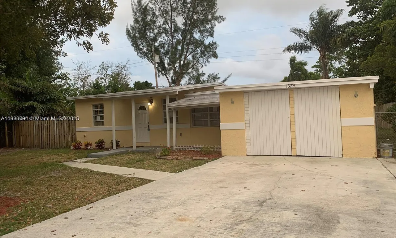 1624 NE 48th Ct, Pompano Beach FL 33064