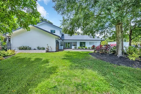 11901 NW 4th St, Plantation FL 33325