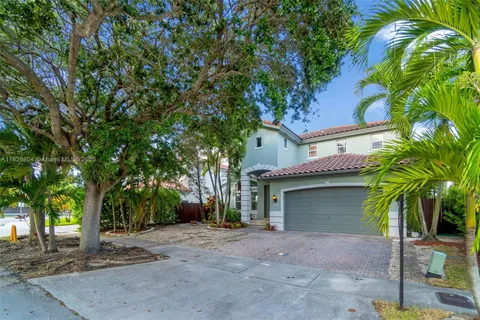 6425 SW 164th Ave, Miami FL 33193