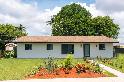 14262 SW 107th Pl, Miami FL 33176