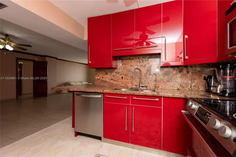 1500 S Ocean Dr # 4B, Hollywood FL 33019