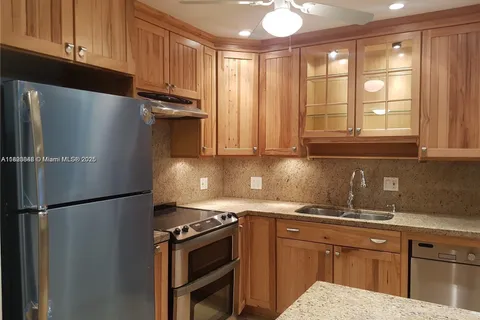 253 S Cypress Rd # 237, Pompano Beach FL 33060