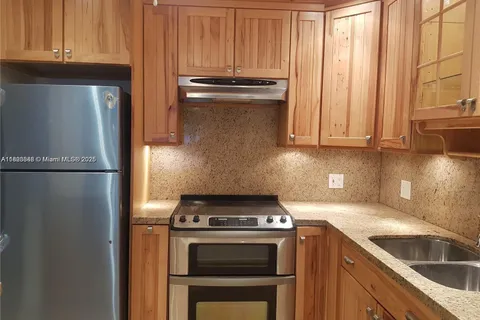 253 S Cypress Rd # 237, Pompano Beach FL 33060