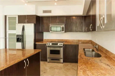 1745 E Hallandale Beach Blvd # 2203W, Hallandale Beach FL 33009