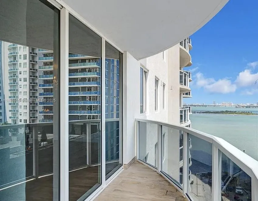 601 NE 23rd St # 1405, Miami FL 33137