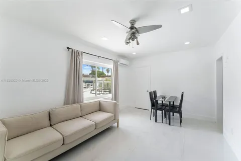 1722 Dewey St # 1, Hollywood FL 33020