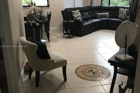 15405 N Miami Lakeway N # 307, Miami Lakes FL 33014