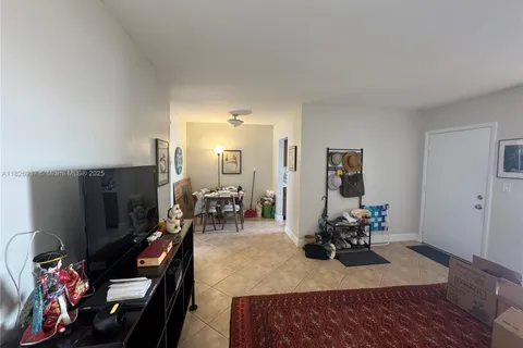 115 Calabria Ave # 5, Coral Gables FL 33134