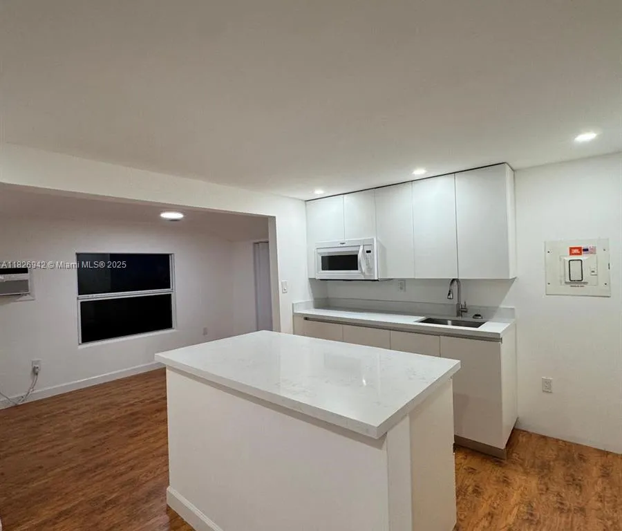 10805 NW 10th Ave # 2, Miami FL 33168