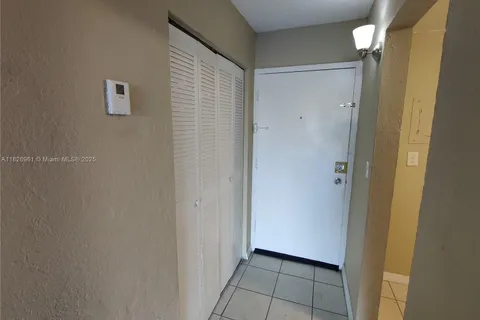 4550 NW 9th St # 310E, Miami FL 33126