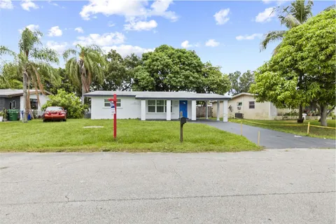 2506 Havana Dr, Miramar FL 33023