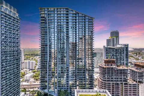 88 SW 7th St # 2107, Miami FL 33130